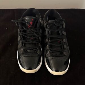 Black and Red Men's Sneakers